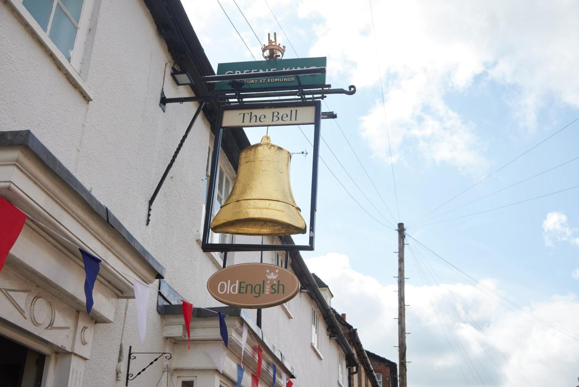 The Bell Hotel Woburn By Greene King Inns Bagian luar foto